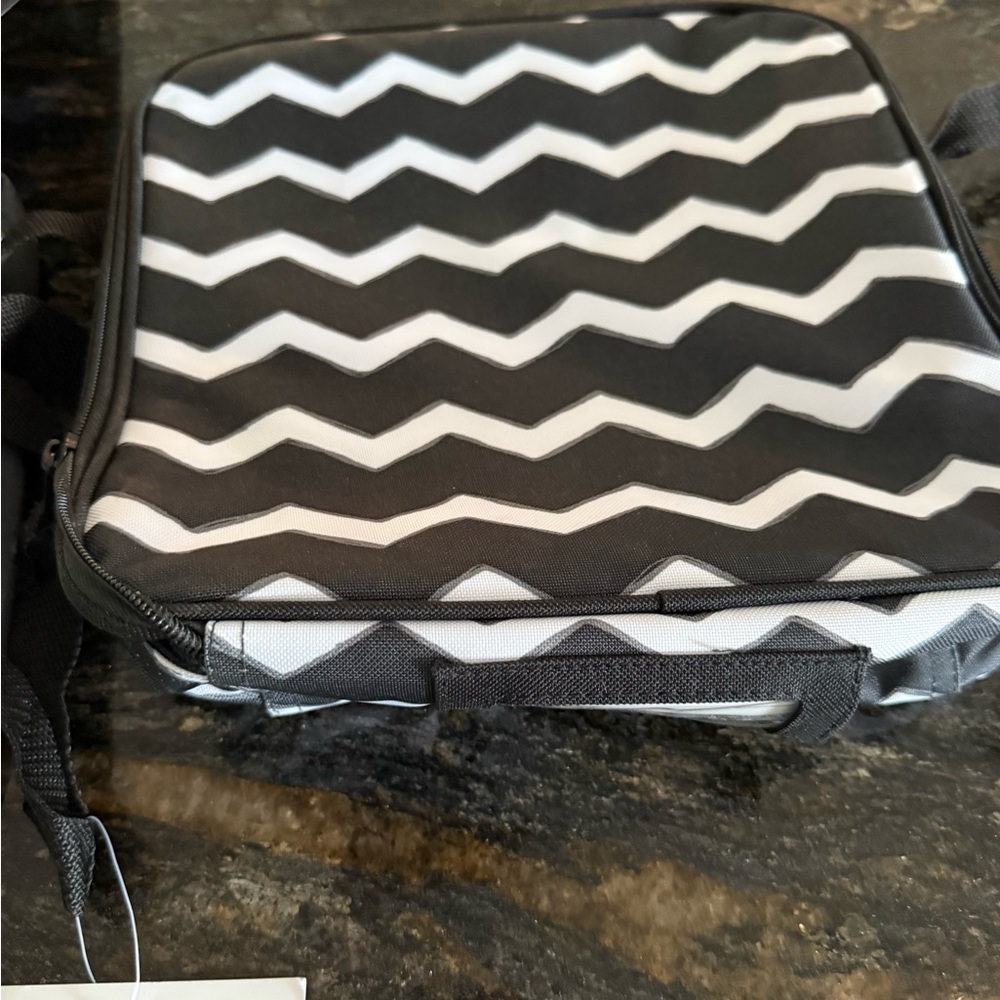Thirty-One Black and White Food Storage Thermal
